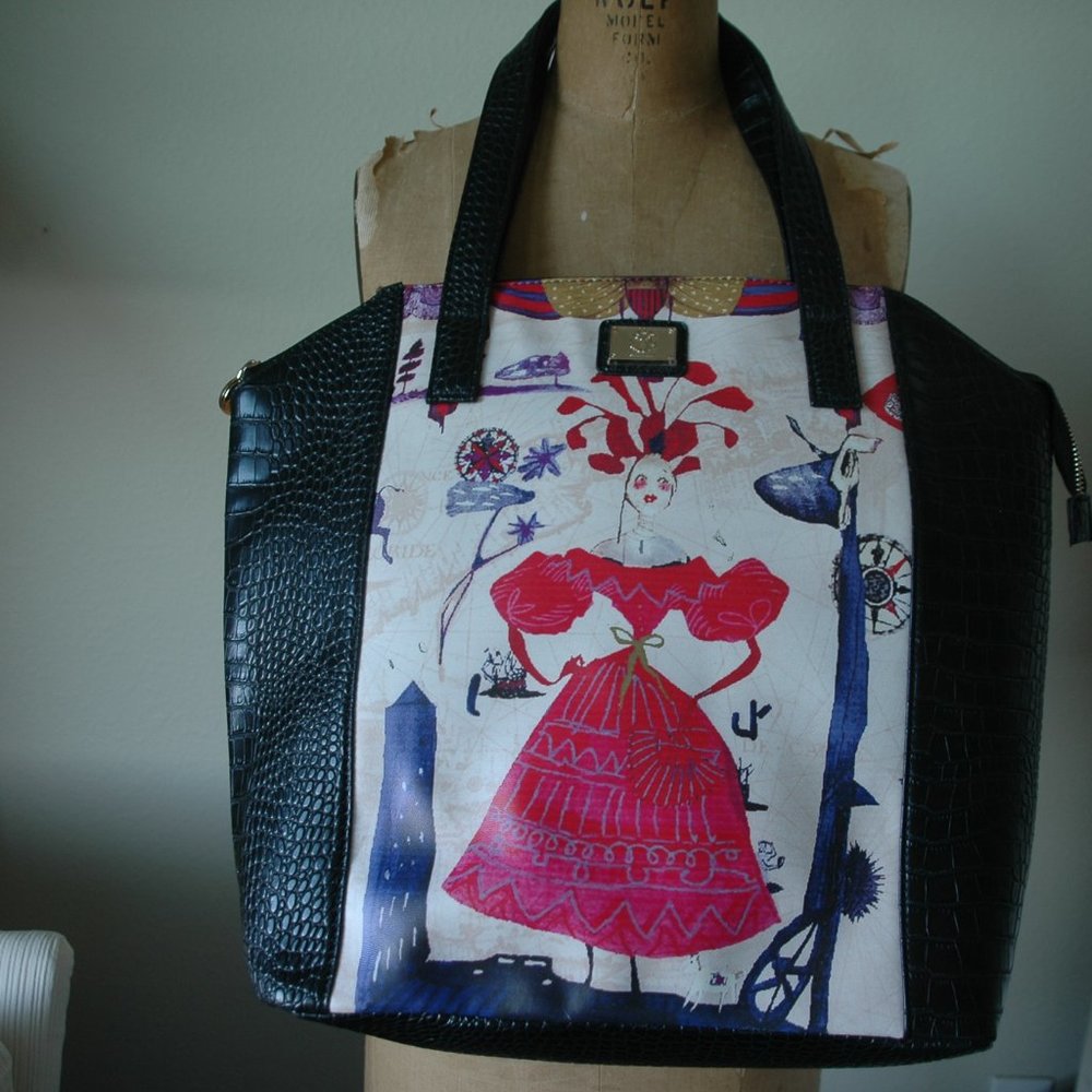 Charming Tote